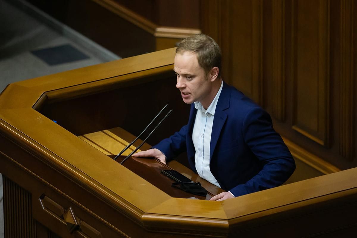 Є ризик не ухвалити жодного законопроєкта щодо брехні в деклараціях Є ризик не ухвалити жодного законопроєкта щодо брехні в деклараціях