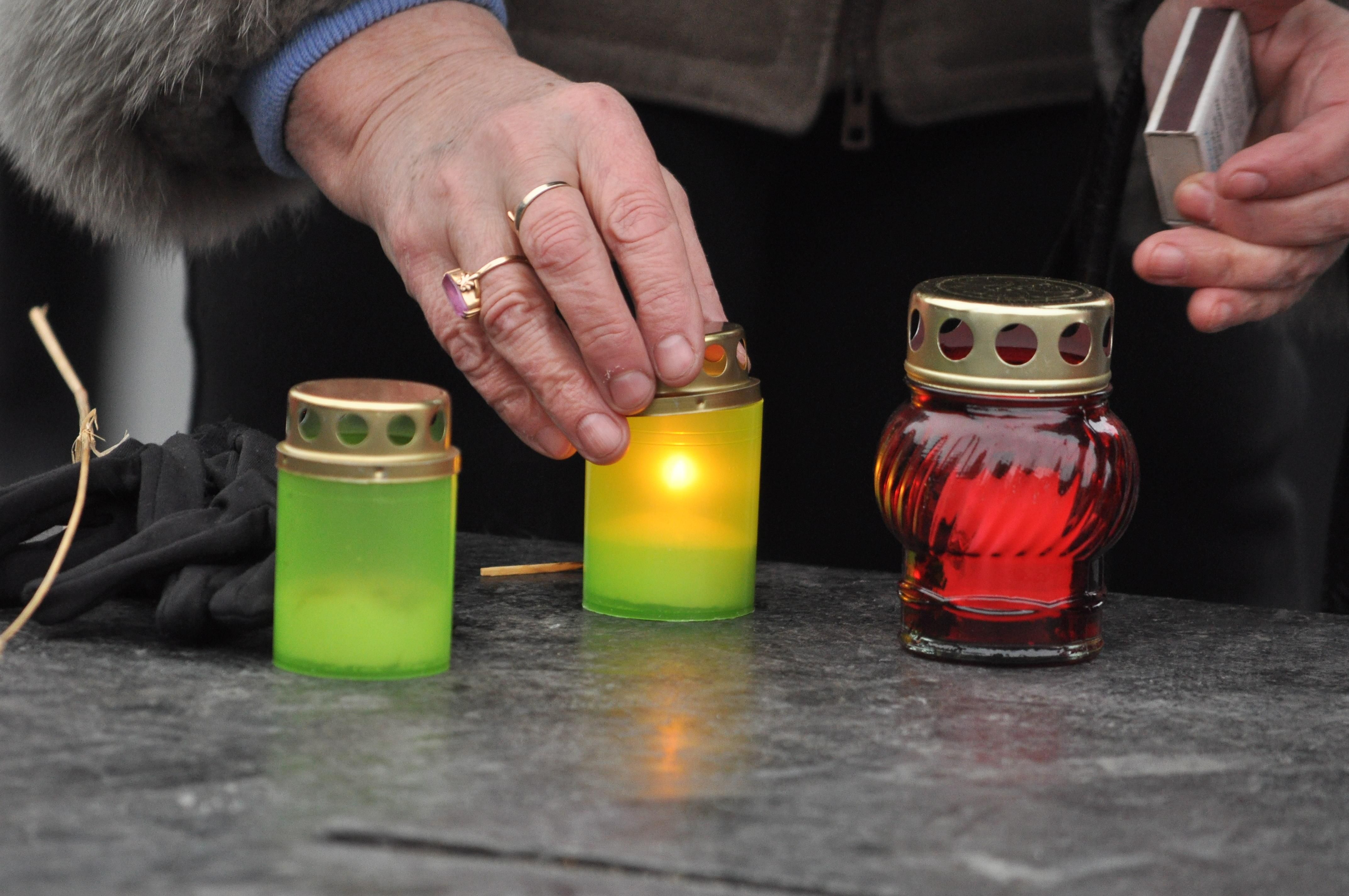 Як українці вшановують пам'ять жертв Голодомору у соцмережах Як українці вшановують пам'ять жертв Голодомору у соцмережах