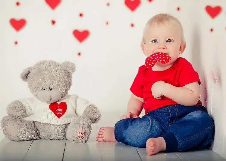 Діти і сердечка Діти і сердечка