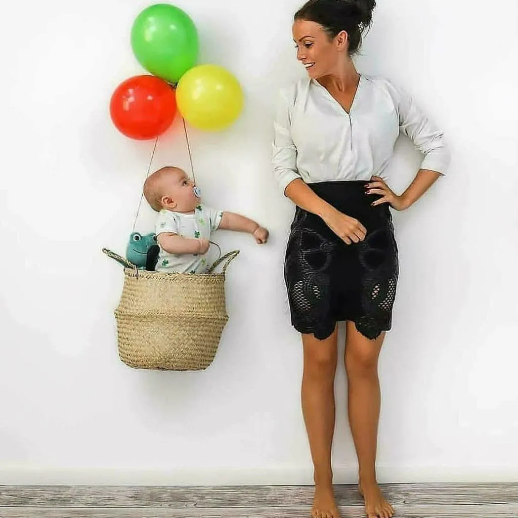 Повітряні кульки і дитина