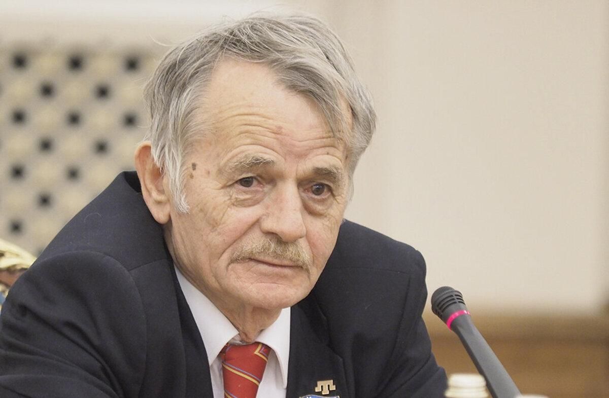 Мустафа Джемілєв отримав почесну нагороду від МЗС Чехії Мустафа Джемілєв отримав почесну нагороду від МЗС Чехії