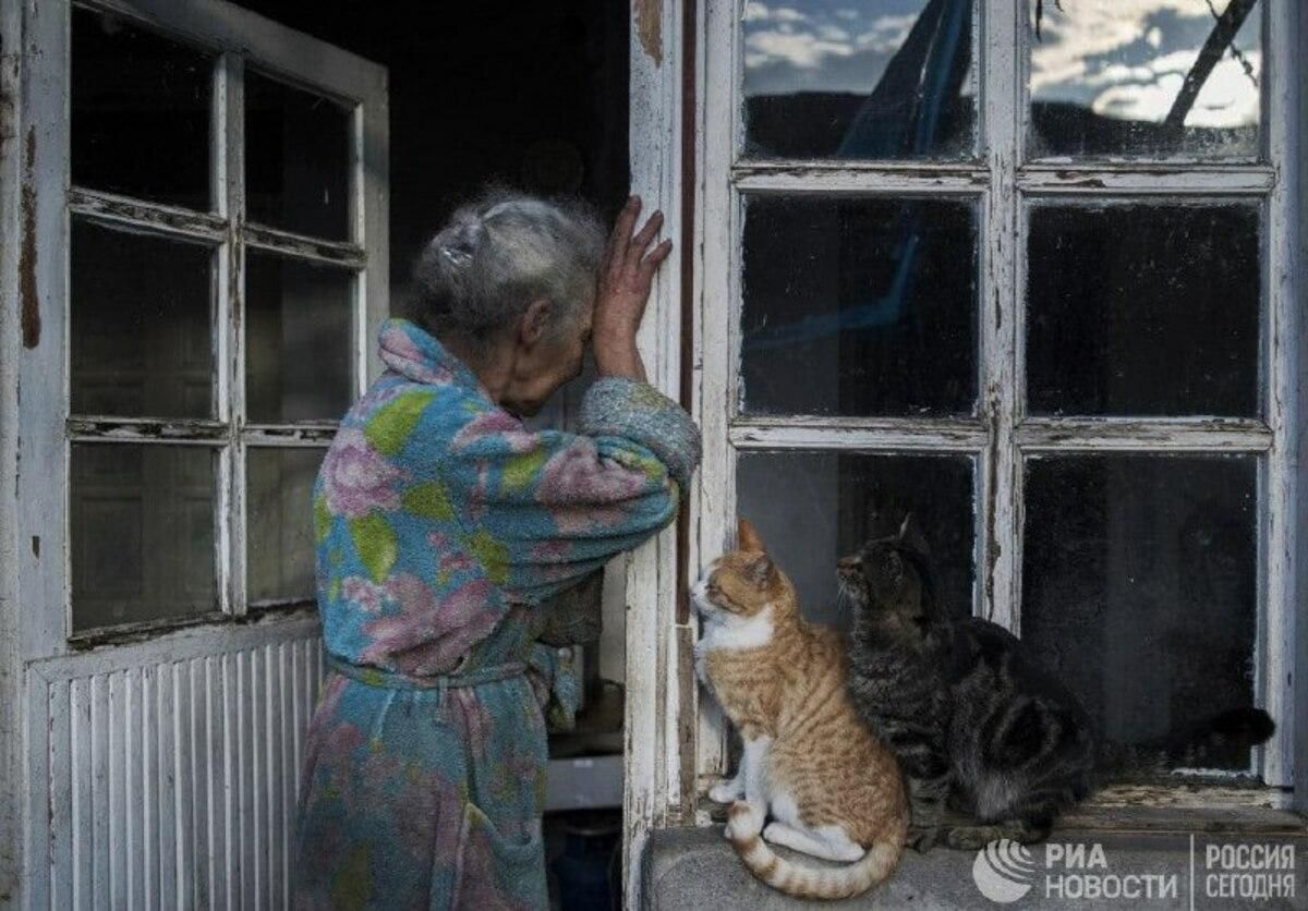 Как в Карабахе люди покидали свои дома в Лачинскому районе - фото