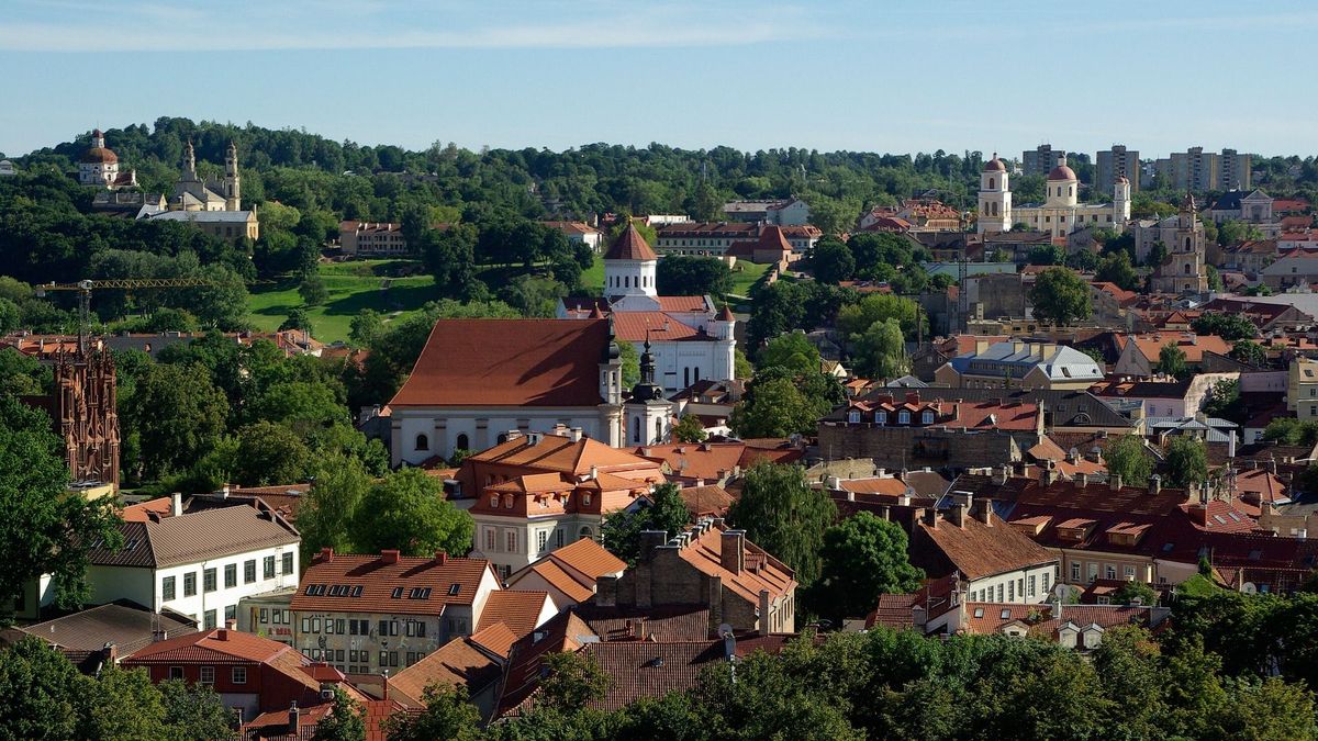 Киев - Вильнюс: авиакомпания АirBaltic запускает прямой рейс Киев - Вильнюс: авиакомпания АirBaltic запускает прямой рейс
