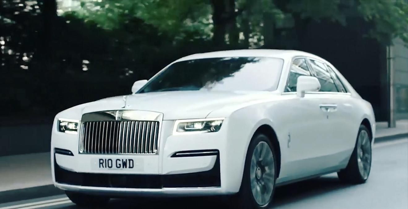 Rolls-Royce прибере з усіх моделей у Європі статуетку з підсвіткою