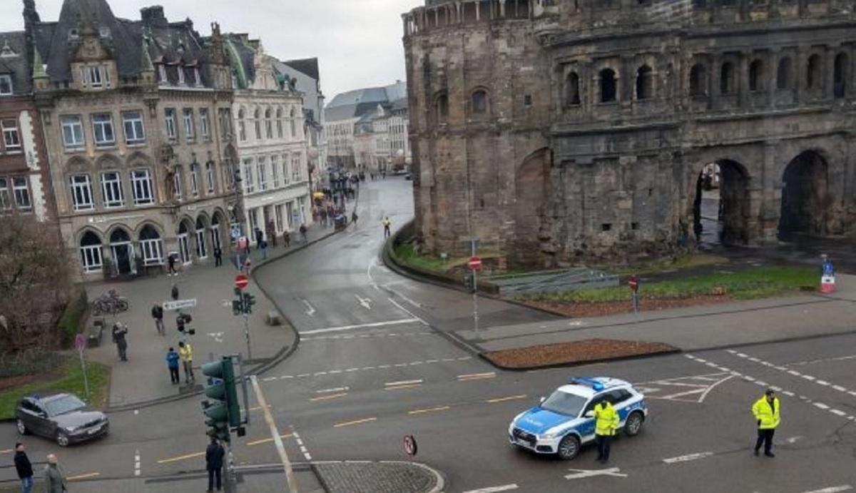 Наїзд на людей у Трірі: водій був п'яний, він не терорист Наїзд на людей у Трірі: водій був п'яний, він не терорист