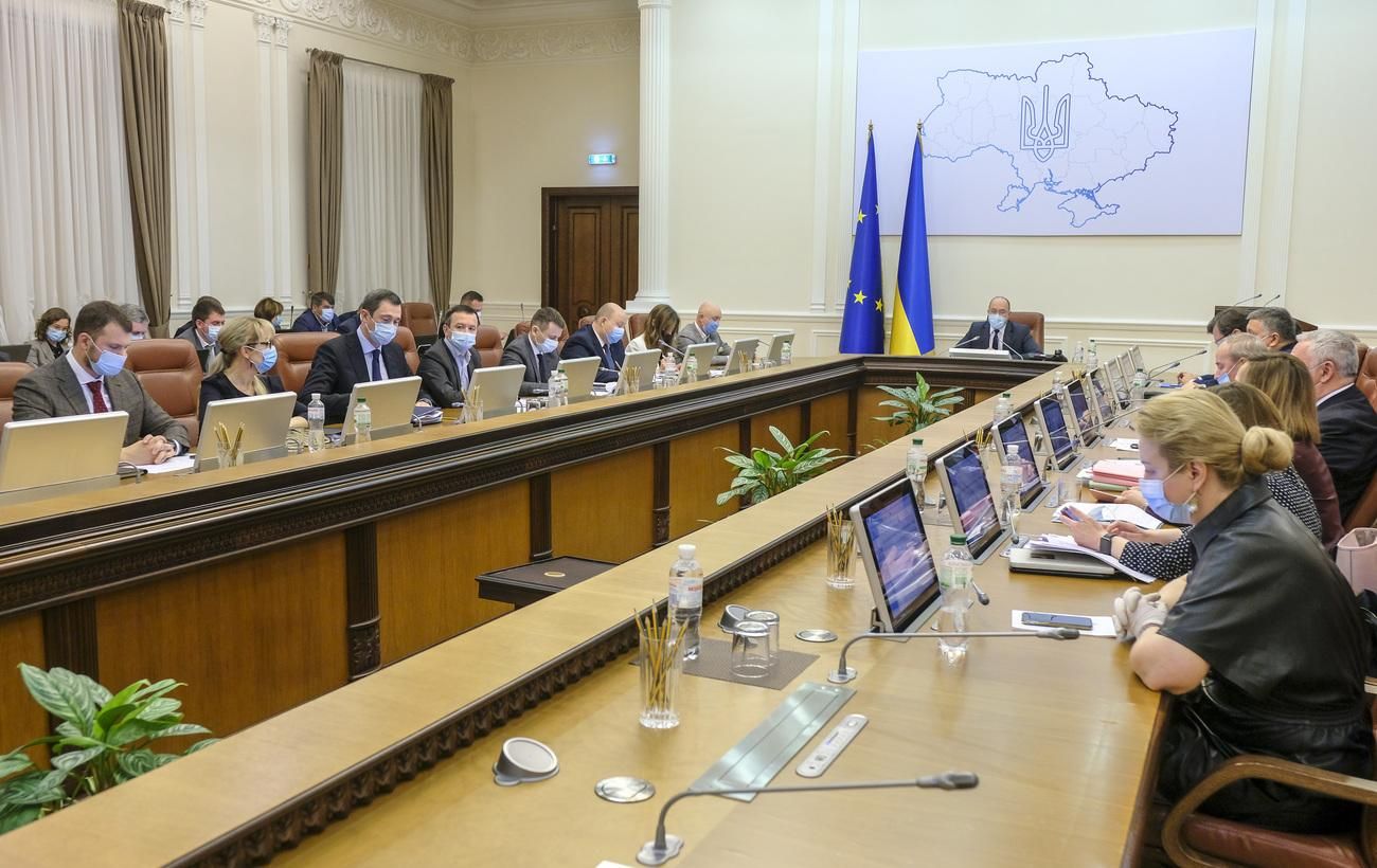 Кого з міністрів України скоро звільнять та що буде з Кабміном Кого з міністрів України скоро звільнять та що буде з Кабміном