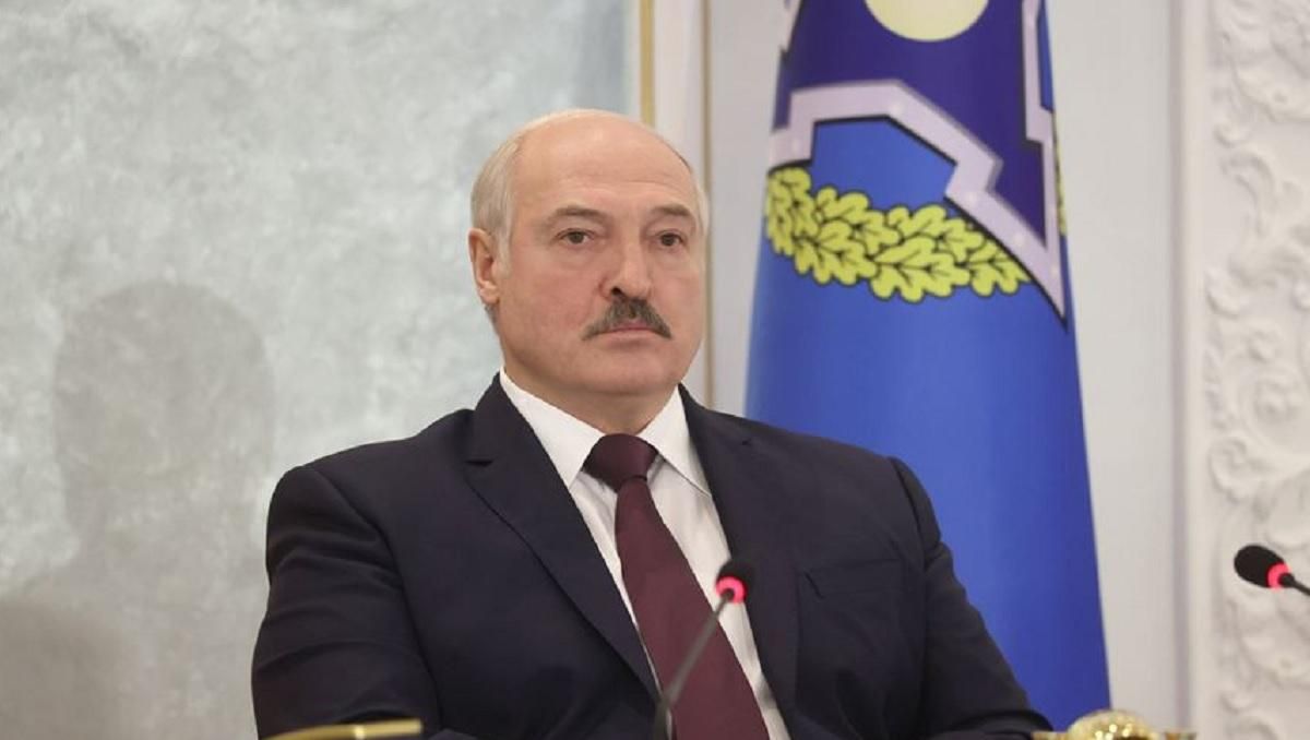 Лукашенко звинуватив НАТО у намірі захопити частину Білорусі