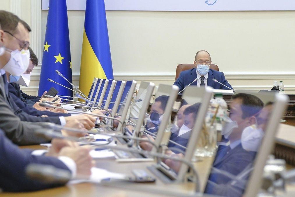 Перестановки по уряду зробити майже неможливо, – політолог Перестановки по уряду зробити майже неможливо, – політолог