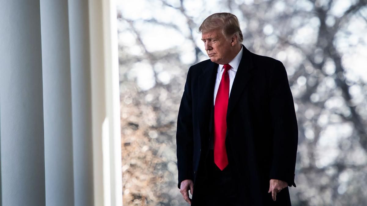 Планирует ли Трамп помиловать ближайших соратников, прежде чем покинет Белый дом: что известно Планирует ли Трамп помиловать ближайших соратников, прежде чем покинет Белый дом: что известно