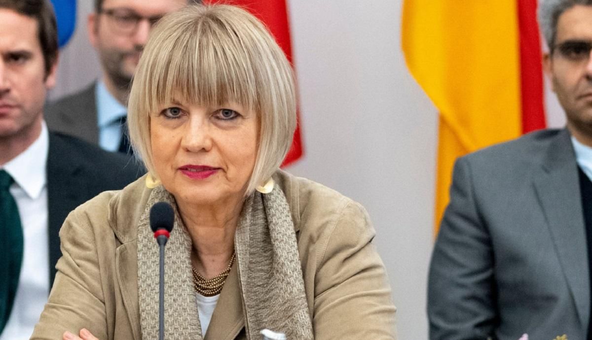 Хельга Шмідт стане генсеком ОБСЄ: що про неї відомо Хельга Шмідт стане генсеком ОБСЄ: що про неї відомо