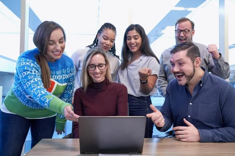 Колеги з роботи Колеги з роботи