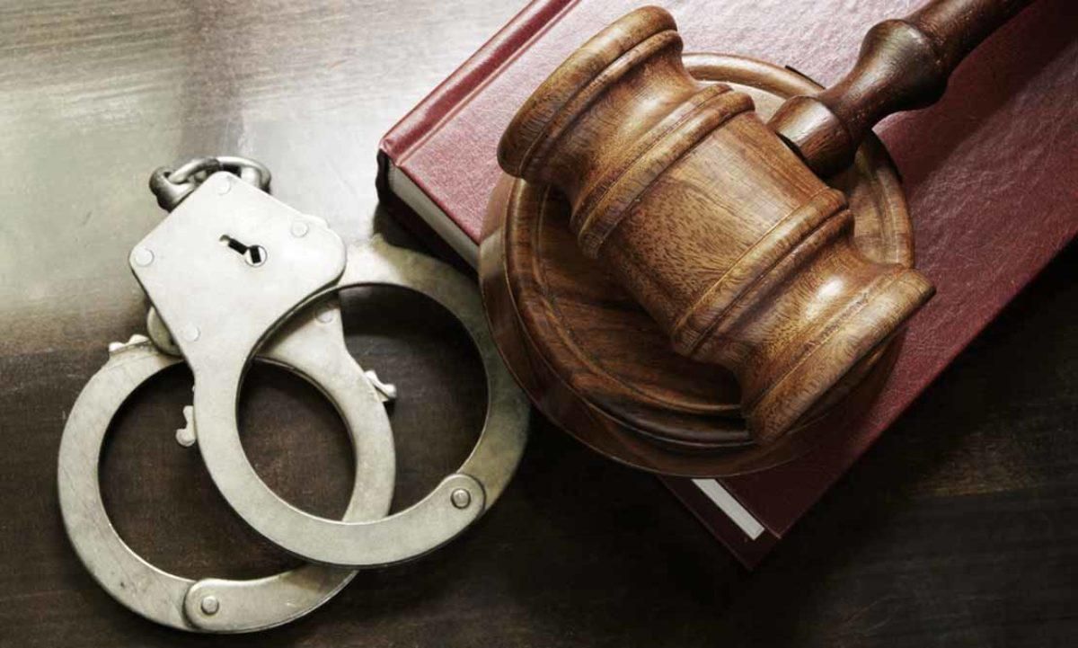 Рада може заборонити адмінарешт підлітків і вагітних: деталі Рада може заборонити адмінарешт підлітків і вагітних: деталі