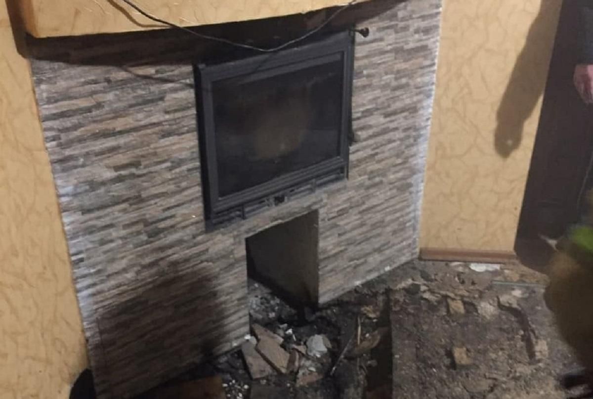 На Львовщине из камин едва не сгорел частный дом: фото