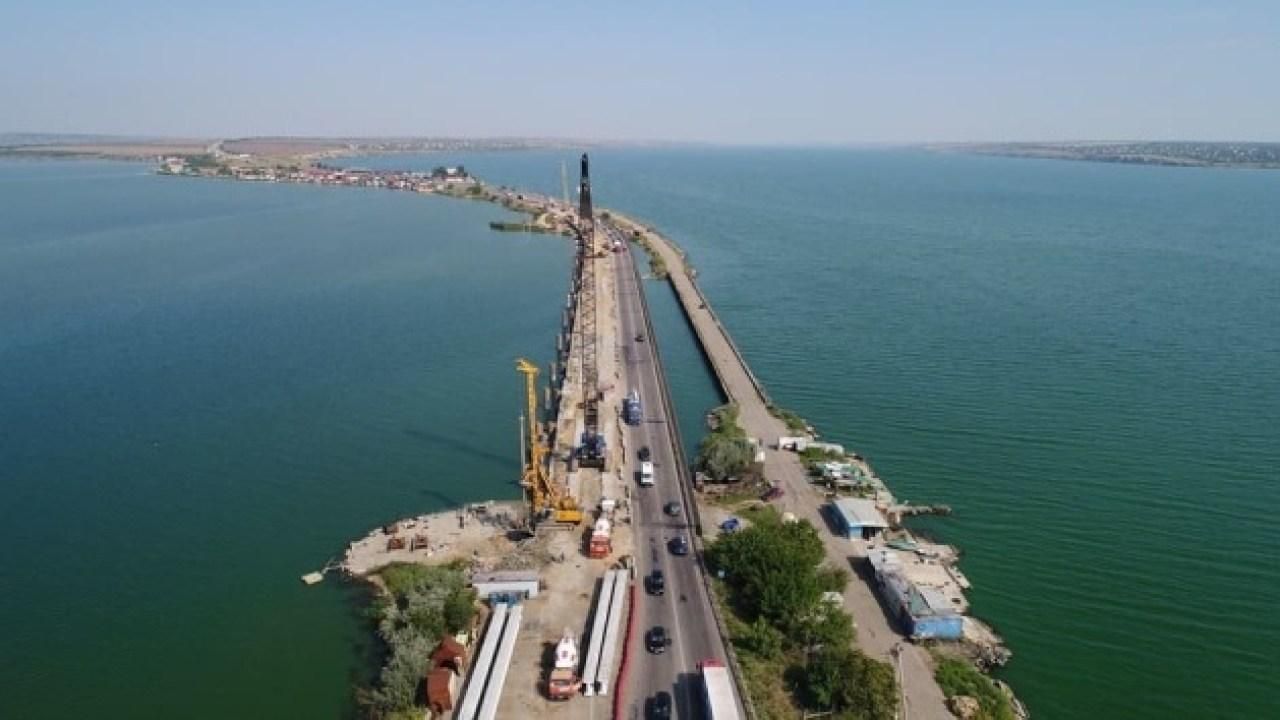 Хаджибейский лиман внезапно позеленел: чем это грозит Хаджибейский лиман внезапно позеленел: чем это грозит