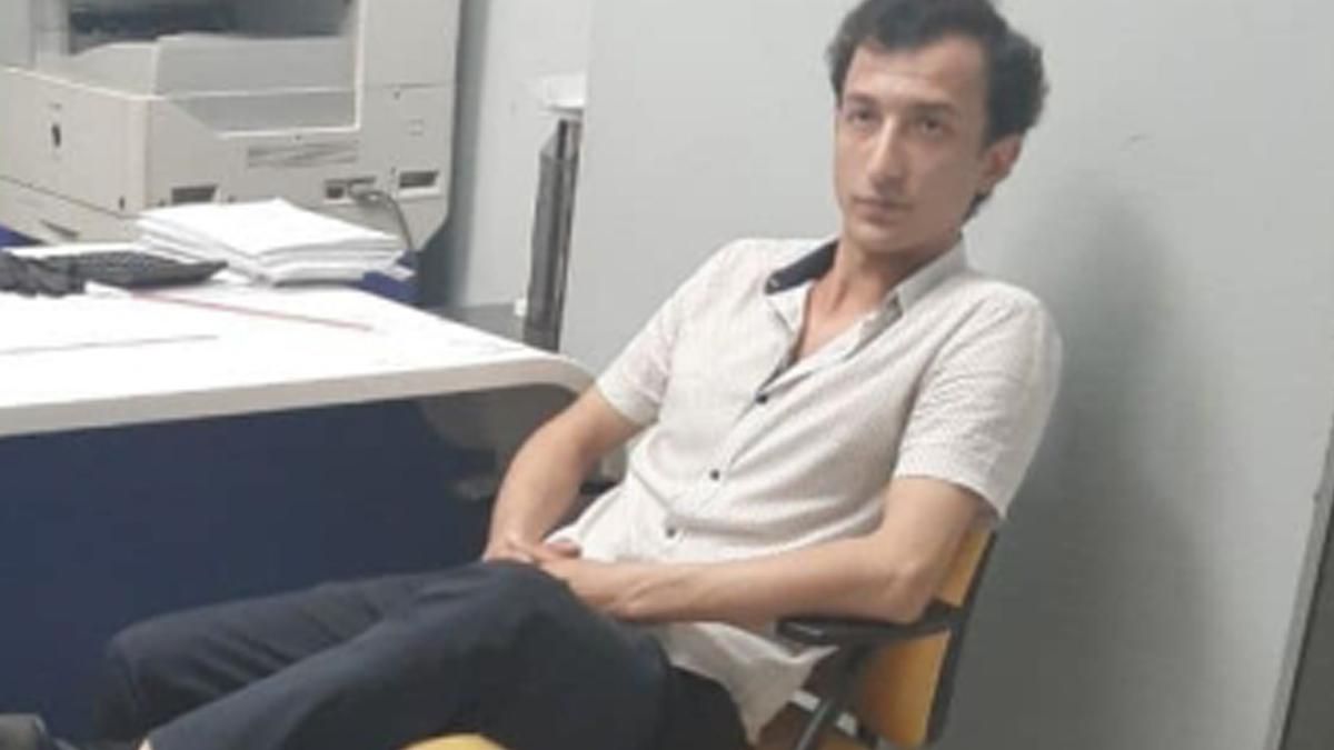 Карімова, що захопив банк в Леонардо, перевели до психлікарні Карімова, що захопив банк в Леонардо, перевели до психлікарні