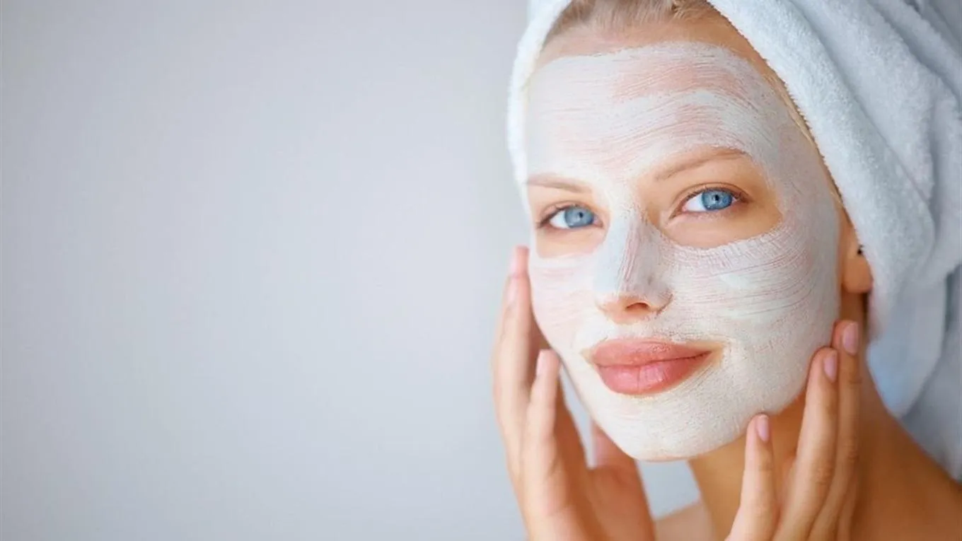 Маска для обличчя Маска для обличчя