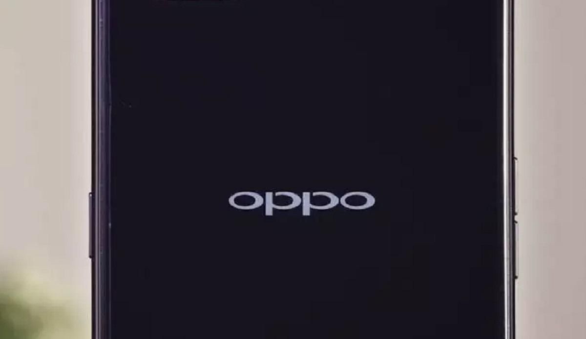 OPPO запатентувала смартфон зі знімною камерою