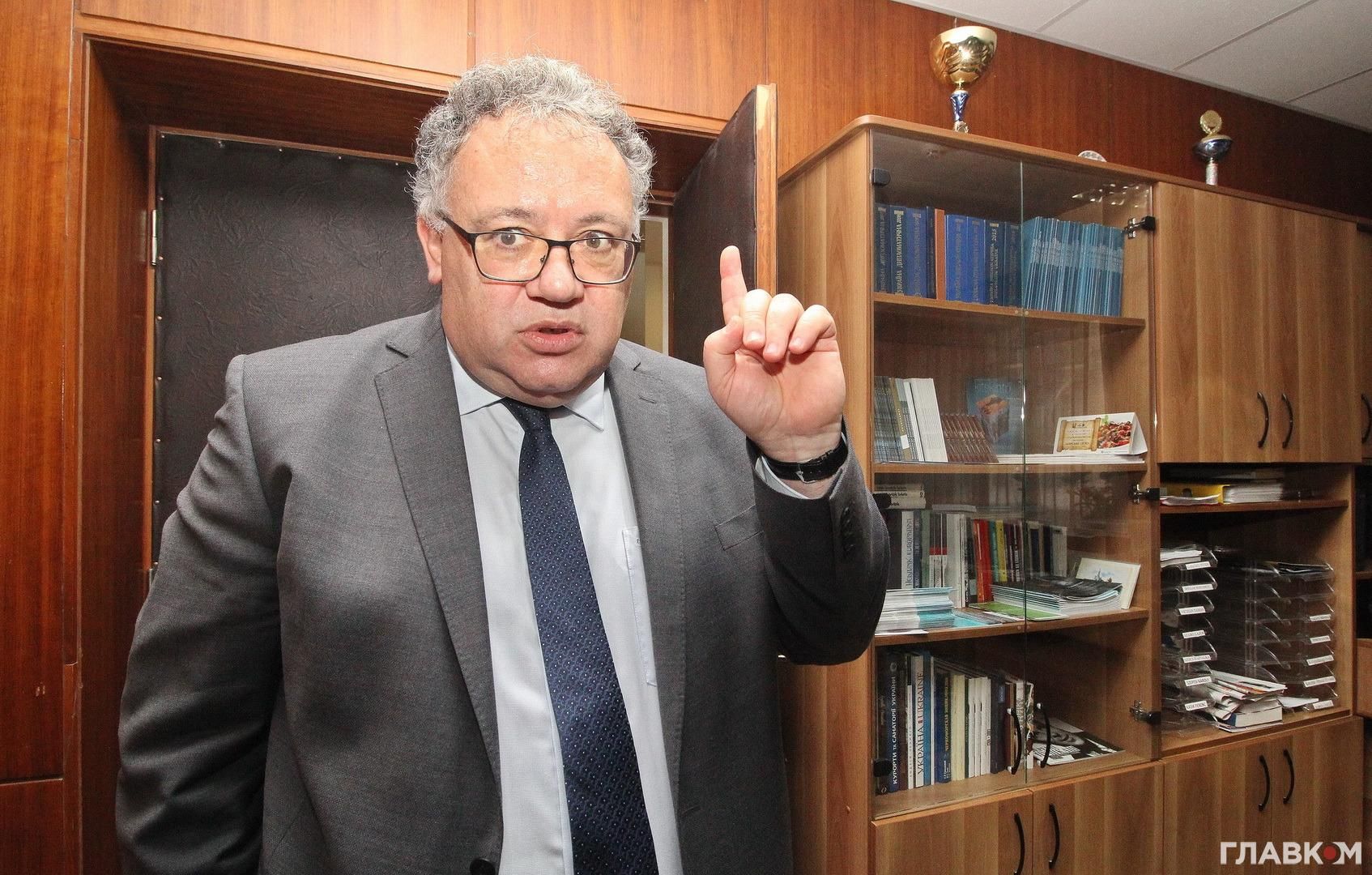 В Венгрии опровергают свои слова о гражданской войне в Закарпатье В Венгрии опровергают свои слова о гражданской войне в Закарпатье