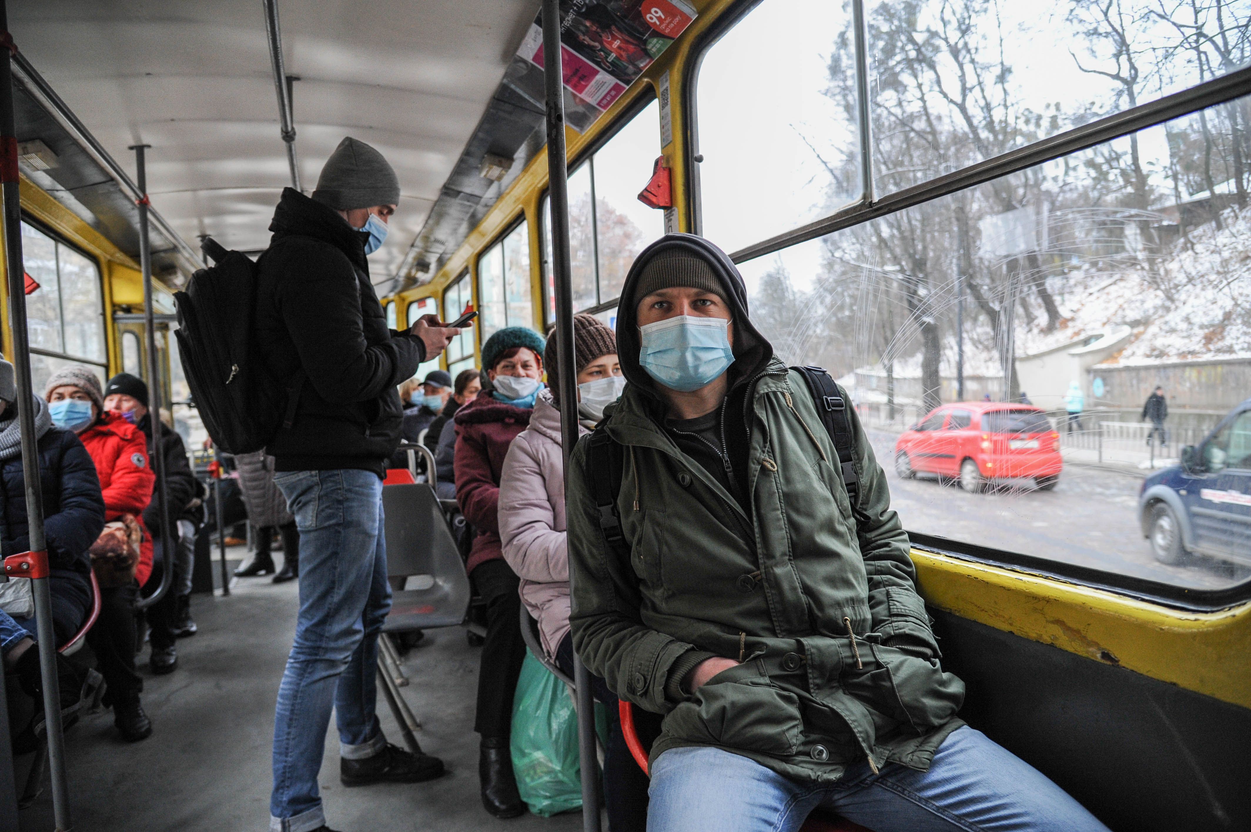 Чим локдаун у січні відрізнятиметься від карантину навесні Чим локдаун у січні відрізнятиметься від карантину навесні