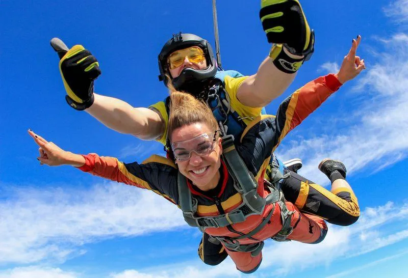 Стрибок з паршута Стрибок з паршута