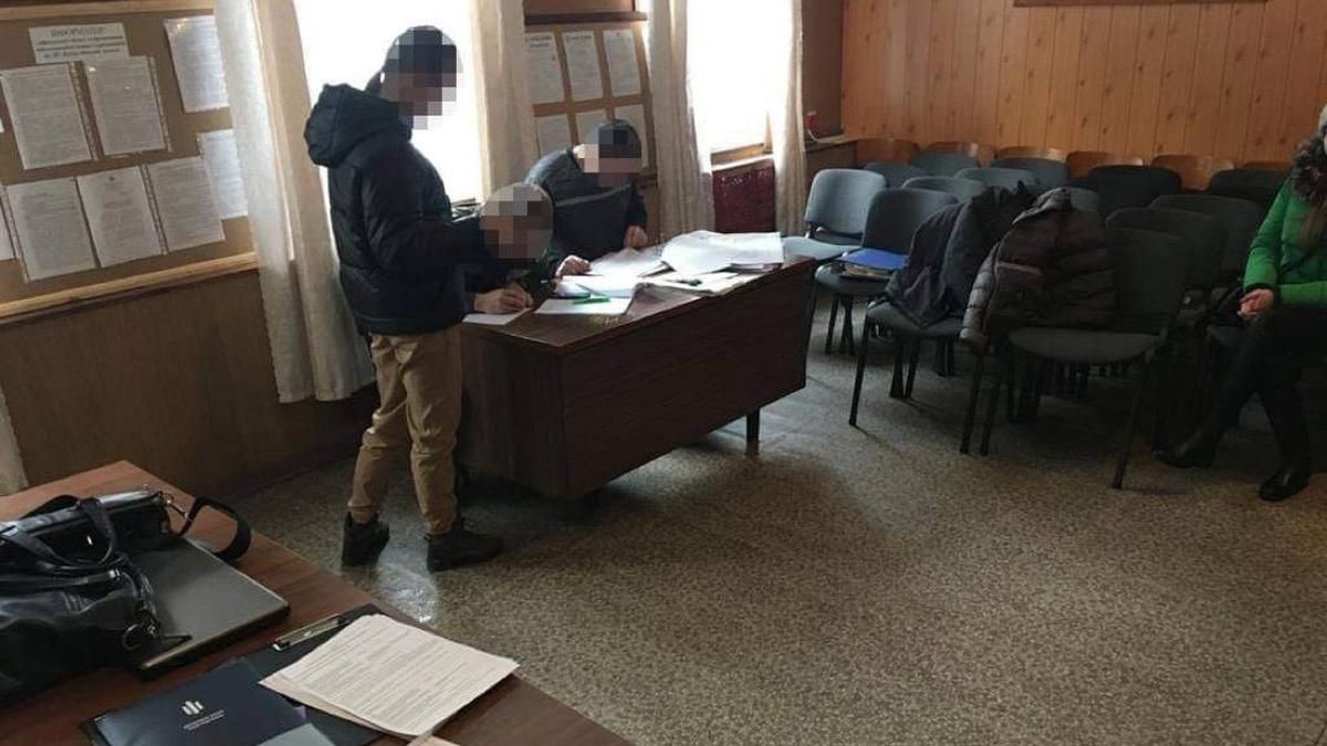 11 работников лесхоза на Харьковщине будут судить за вырубки леса
