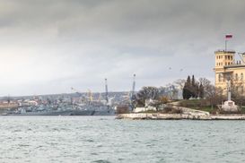 В оккупированном Севастополе людей с Новым годом поздравляют Сталин и Ленин: фото