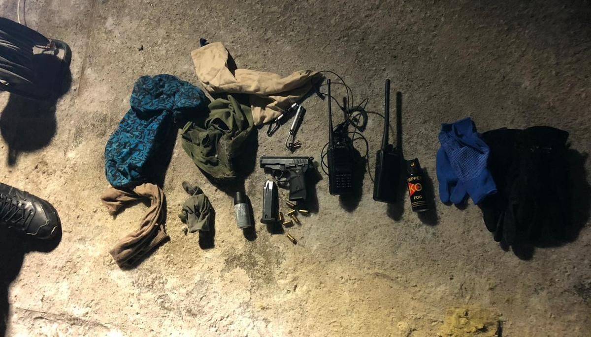 На Київщині КОРД зі стріляниною та вибухом знешкодив групу бандитів На Київщині КОРД зі стріляниною та вибухом знешкодив групу бандитів