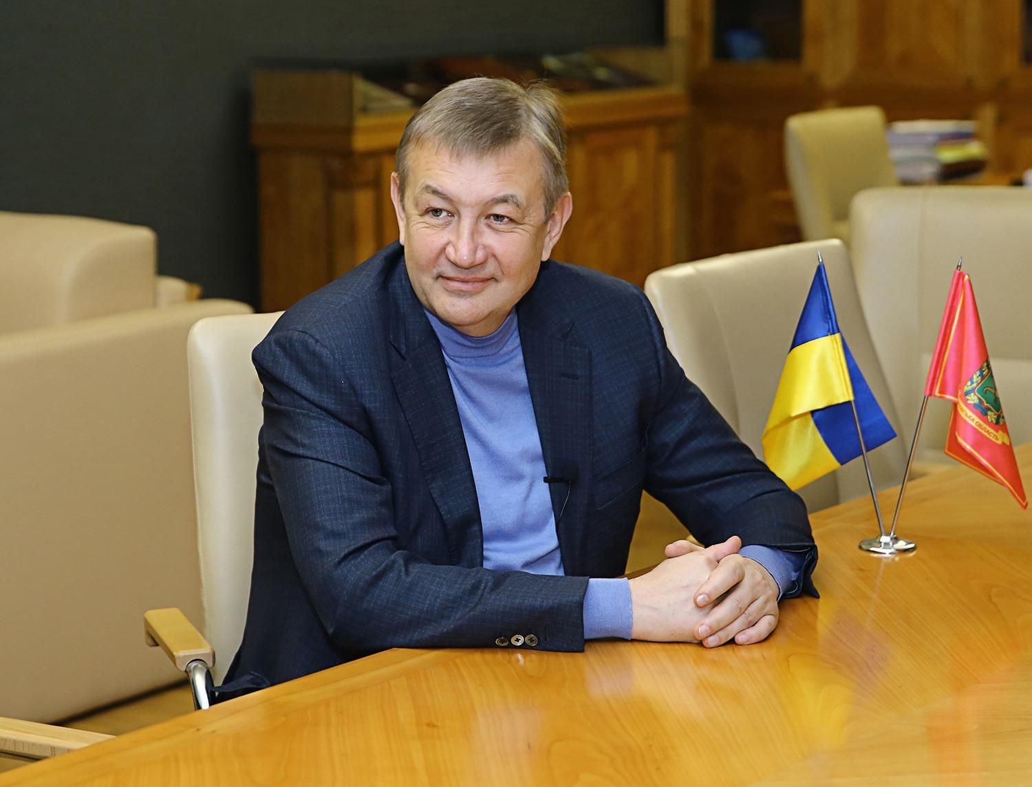 Чернов не откажется от должности председателя облсовета Харькова