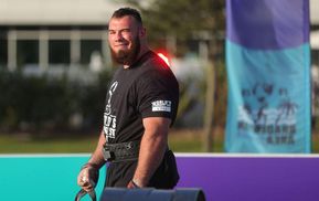 Самый сильный человек мира о войне на Донбассе: Там уже давно не АТО