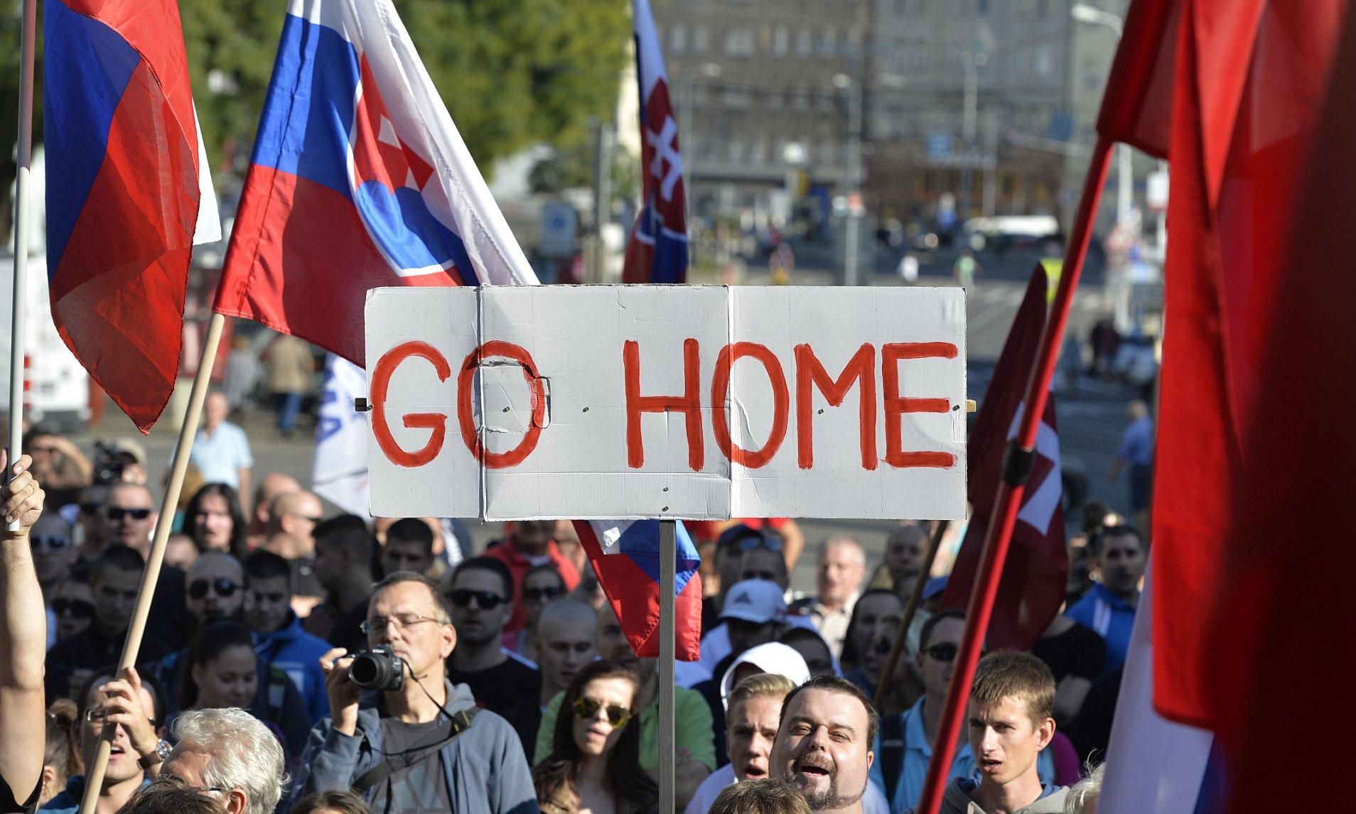 Акция против мигрантов в Словакии
