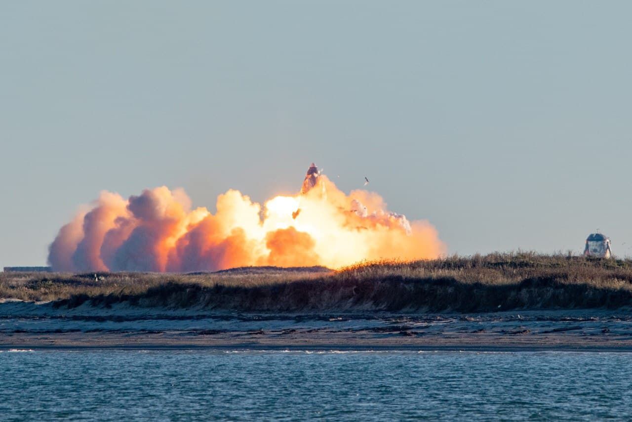 Starship SN8 вибухнув під час тестового запуску