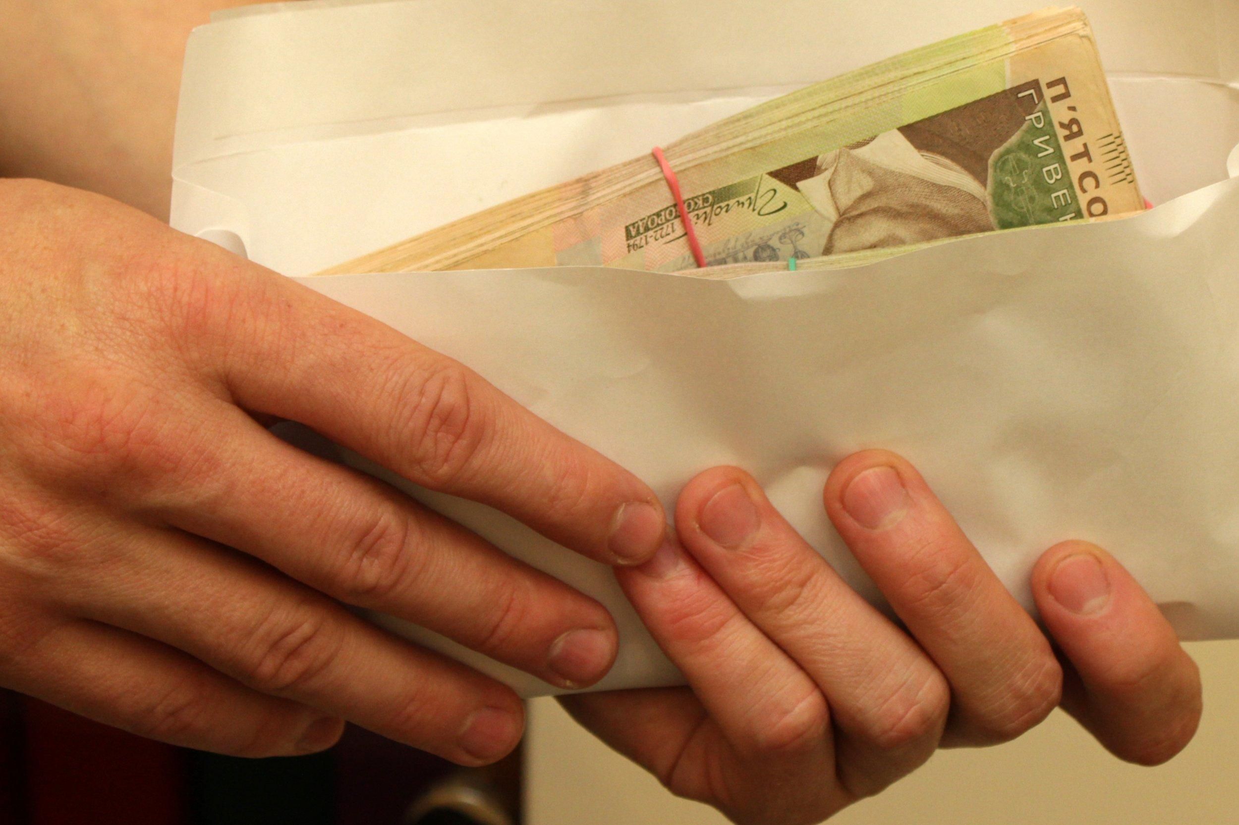ФОПи отримають по 8 тисяч гривень: закон набрав чинності
