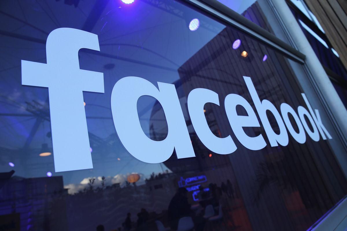 Влада США вимагає від Facebook продати Instagram і WhatsApp