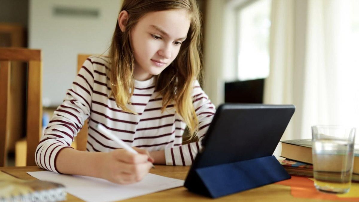 Всеукраинская школа онлайн: МОН показало новую платформу для учеников Всеукраинская школа онлайн: МОН показало новую платформу для учеников