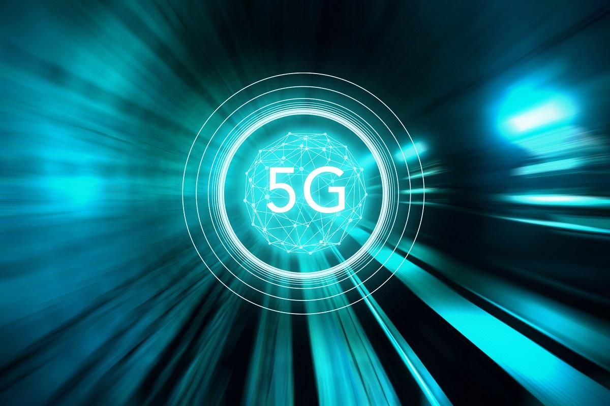 Siemens представляет первый промышленный 5G маршрутизатор Siemens представляет первый промышленный 5G маршрутизатор