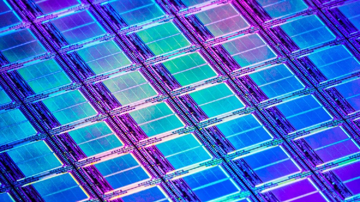 Розмір транзисторів може бути ще меншим: вчені знайшли заміну кремнію Розмір транзисторів може бути ще меншим: вчені знайшли заміну кремнію