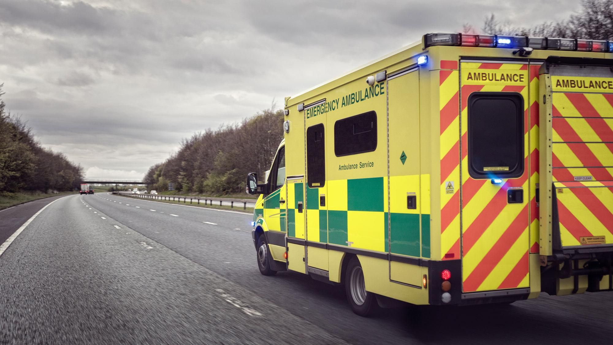 У Лондоні авто протаранило натовп на тротуарі: є поранені – фото У Лондоні авто протаранило натовп на тротуарі: є поранені – фото