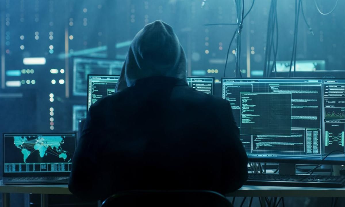 Р РНБО розповіли про кібератаки в Україні