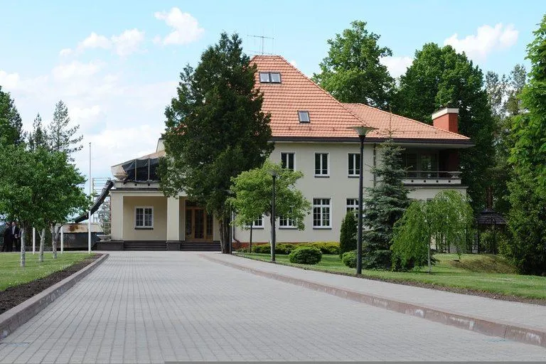 Президентська резиденція у Литві Президентська резиденція у Литві