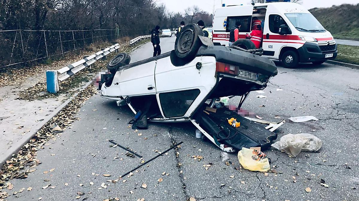 Жуткая ДТП с несовершеннолетними пассажирками на перекрестке Каширского шоссе и Прогрессивной в Запорожье: умерла 13-летняя потерпевшая Жуткая ДТП с несовершеннолетними пассажирками на перекрестке Каширского шоссе и Прогрессивной в Запорожье: умерла 13-летняя потерпевшая