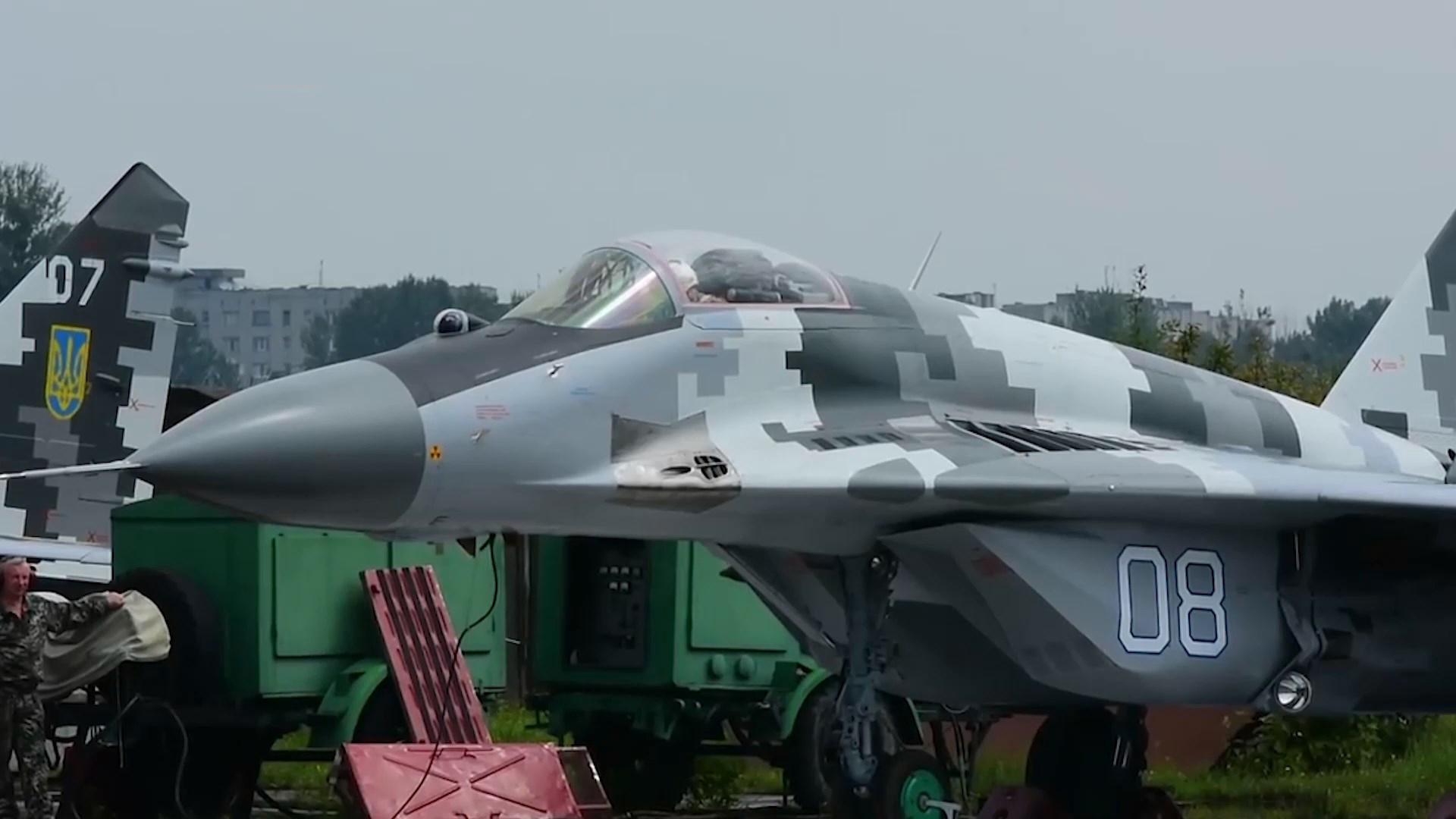 Техника войны: Истребитель МиГ-29МУ, Танк Arjun M1 Alfa