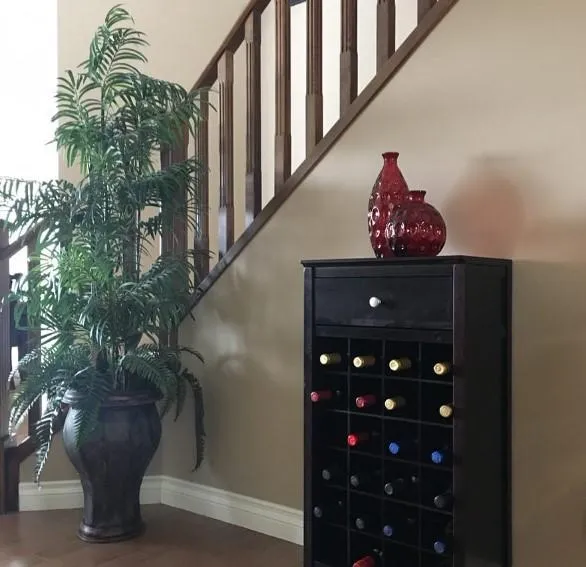 Винна шафа Винна шафа