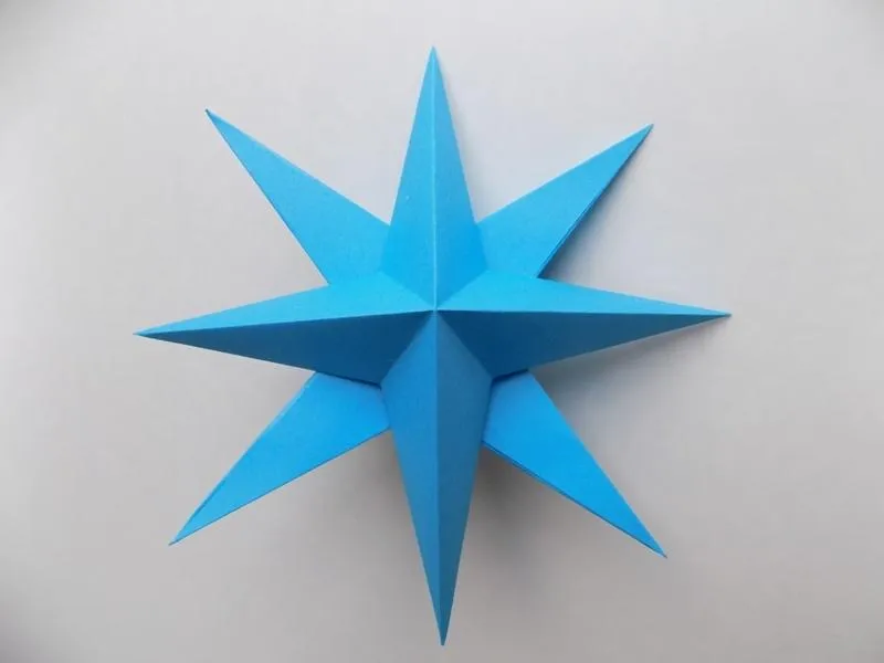 Зірку з паперу зможе виготовити навіть дитина Зірку з паперу зможе виготовити навіть дитина
