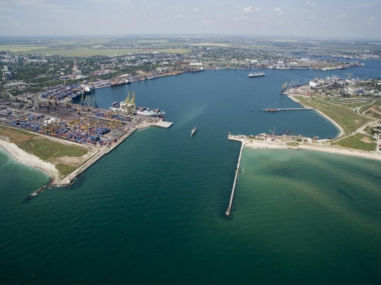 1. Разумков каже, що зараз на COVID-19 хворіє 21 народний депутат 1. Разумков каже, що зараз на COVID-19 хворіє 21 народний депутат