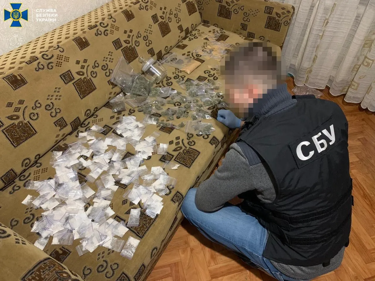 СБУ затримала учасників банди, яка продавала наркотики у 15 областях 