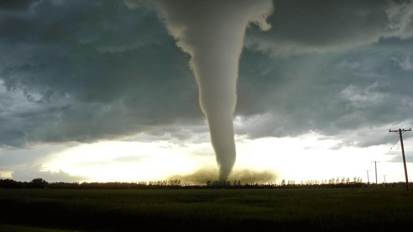 Стихийные бедствия в 2020 году нанесли ущерб на 76 млрд долл Стихийные бедствия в 2020 году нанесли ущерб на 76 млрд долл