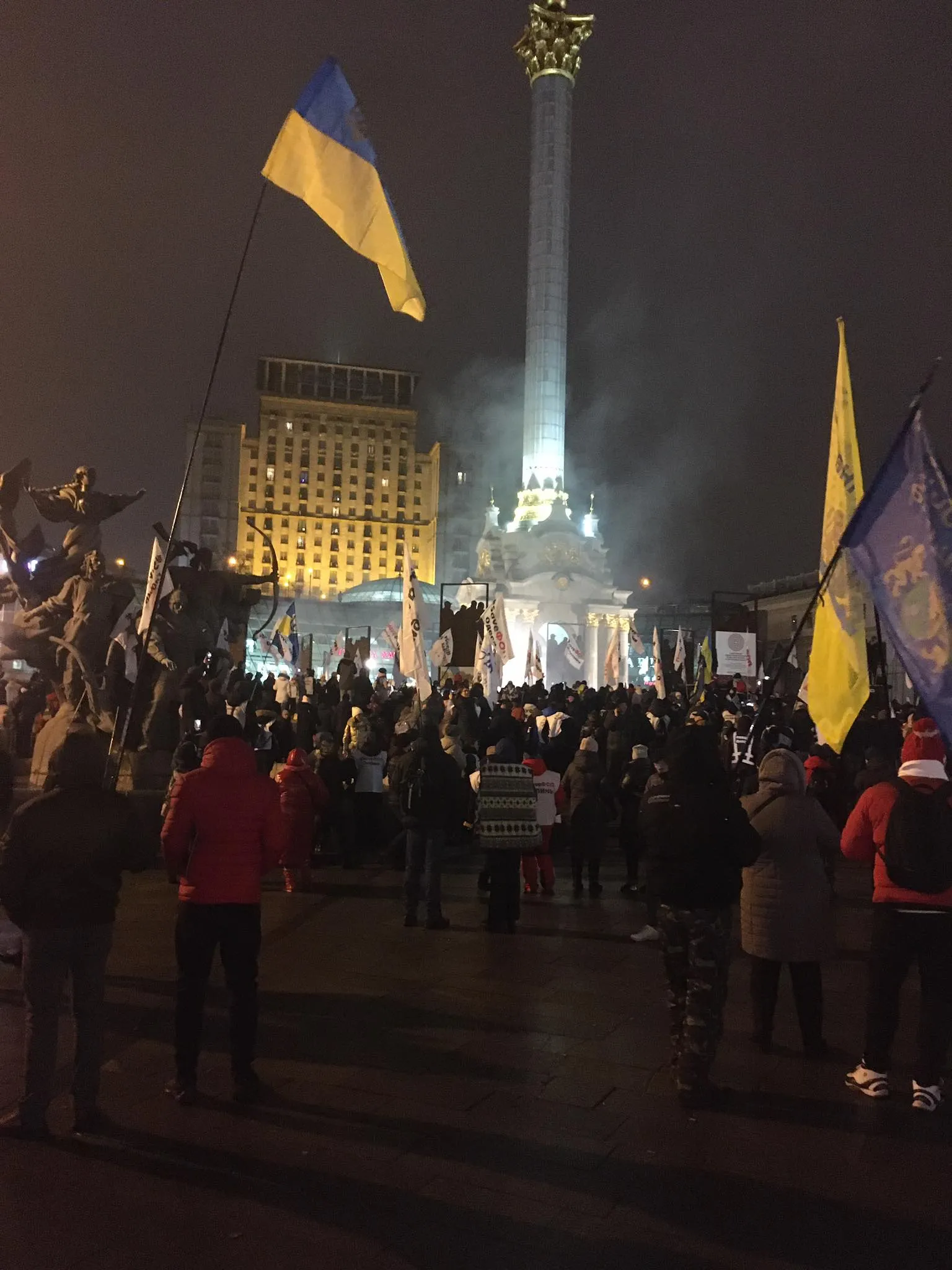 після штурму наметового містечка ФОПів у Києві після штурму наметового містечка ФОПів у Києві