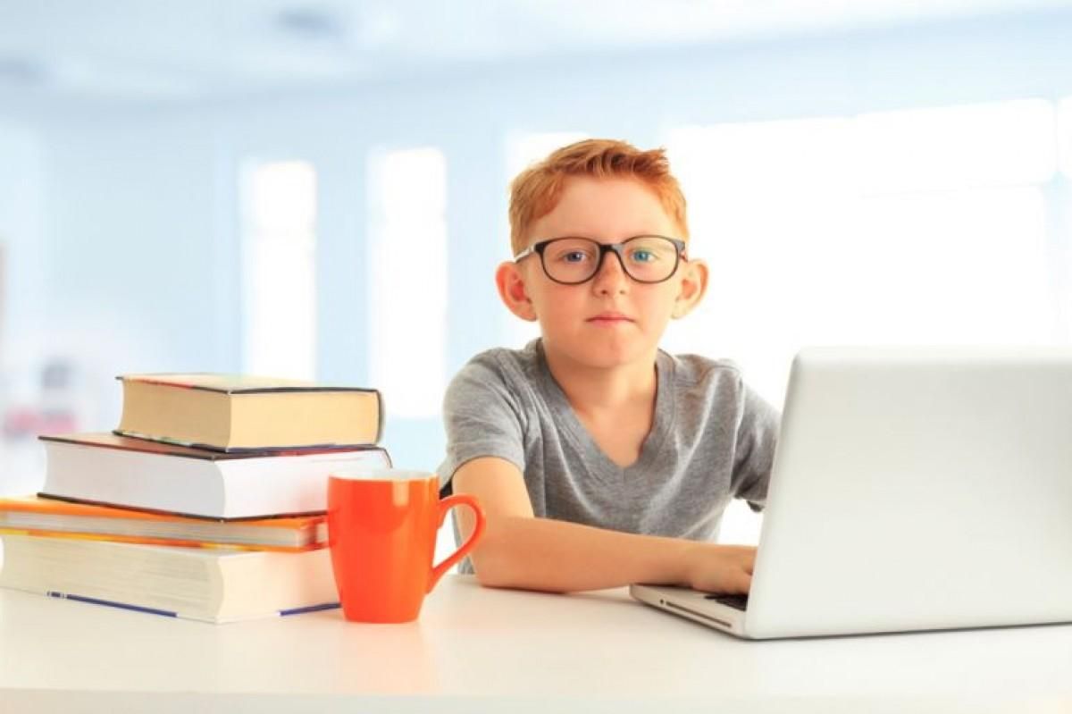 Каникулы или дистанционка: как МОН советует учить детей в локдауне Каникулы или дистанционка: как МОН советует учить детей в локдауне