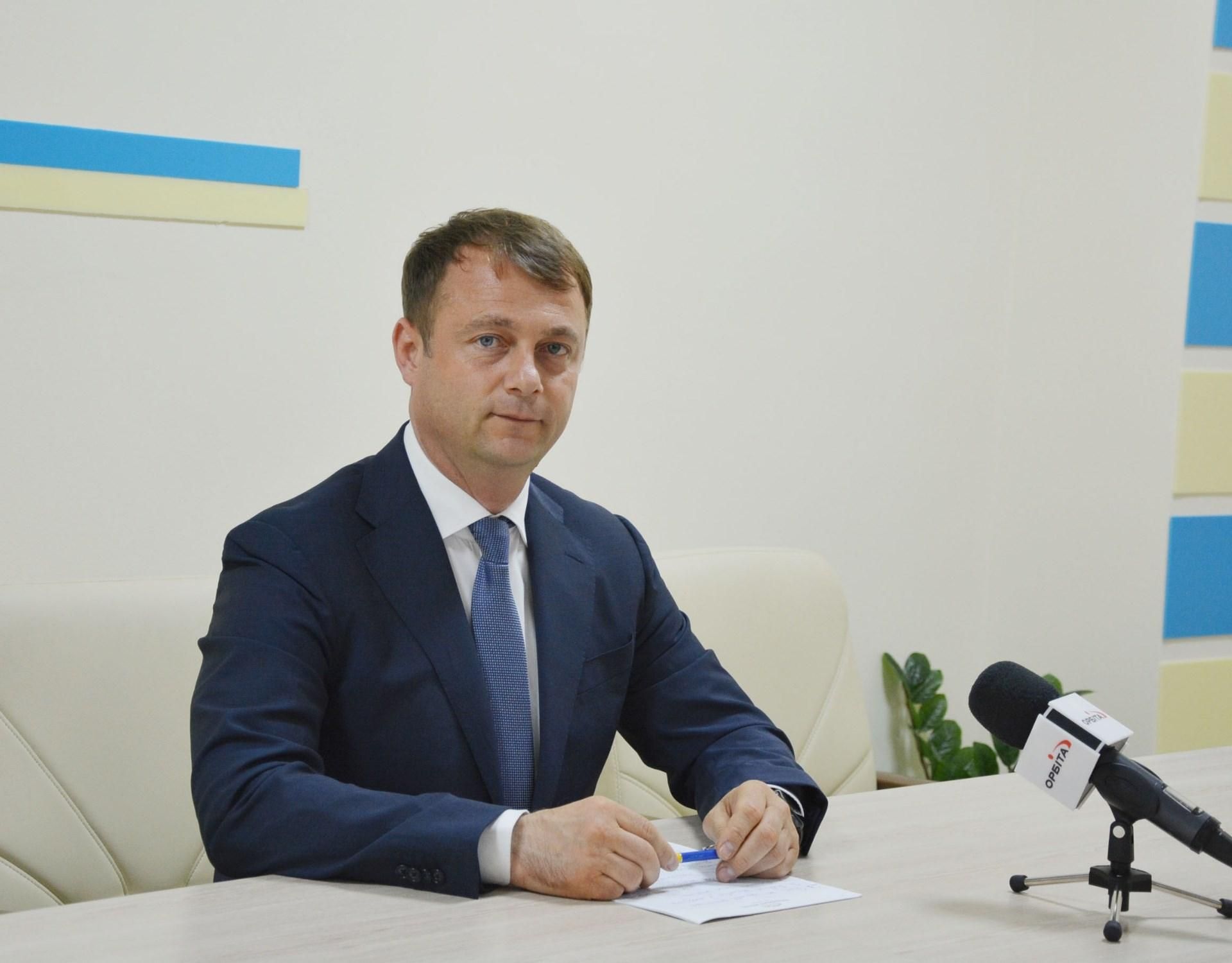 Рада прекратила полномочия скандального нардепа Требушкина Рада прекратила полномочия скандального нардепа Требушкина