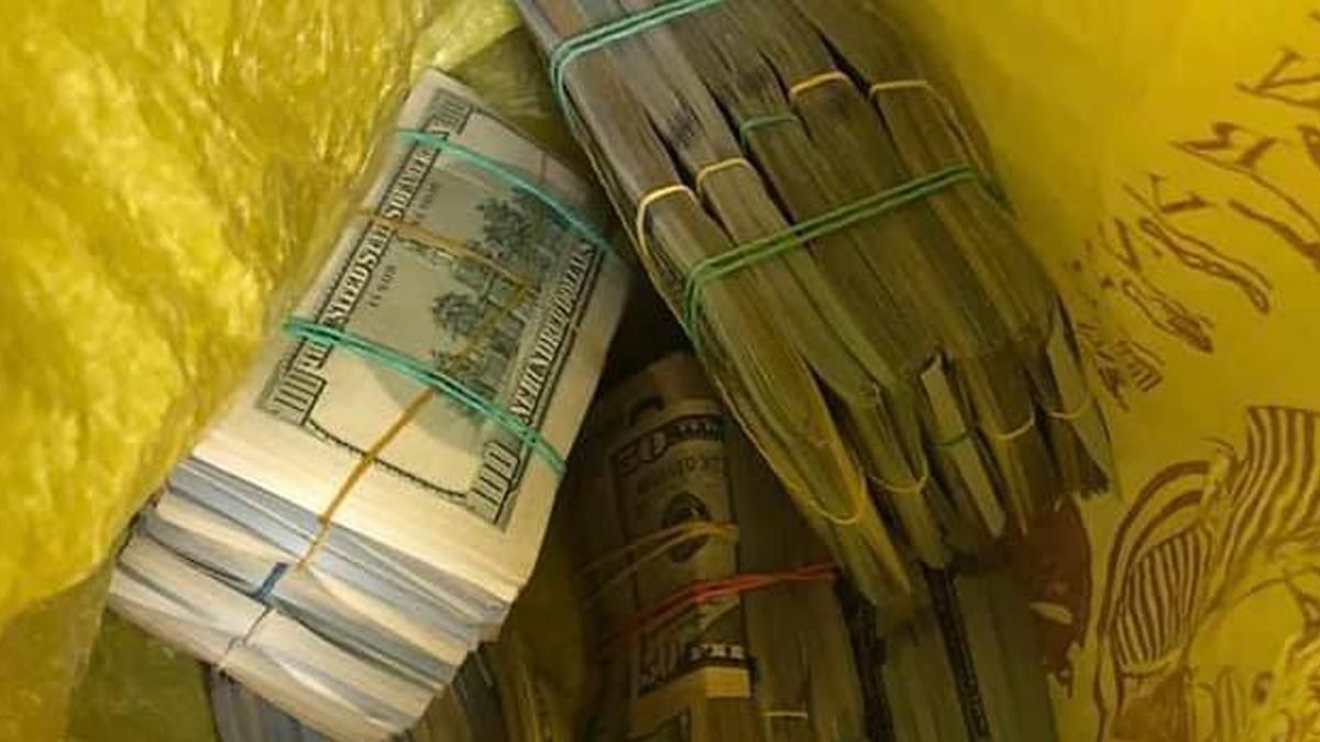 На Львовщине прикрыли крупную сеть отмывания денег На Львовщине прикрыли крупную сеть отмывания денег
